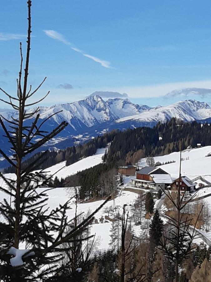 Haus Mauken - Appartments Mit Panoramablick Murau Buitenkant foto